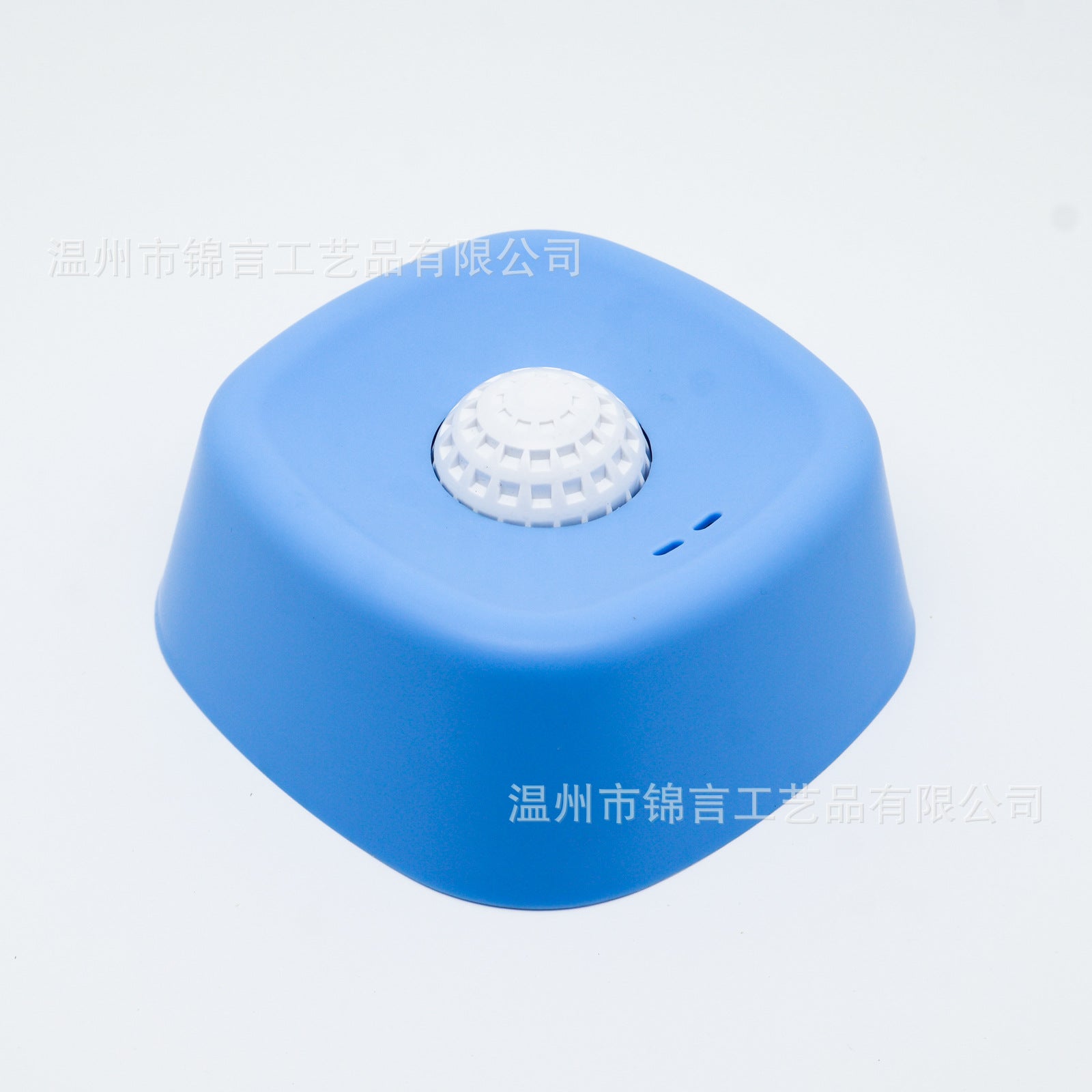 c275d3b4-4075-4191-b5bb-b37cf8dd6240