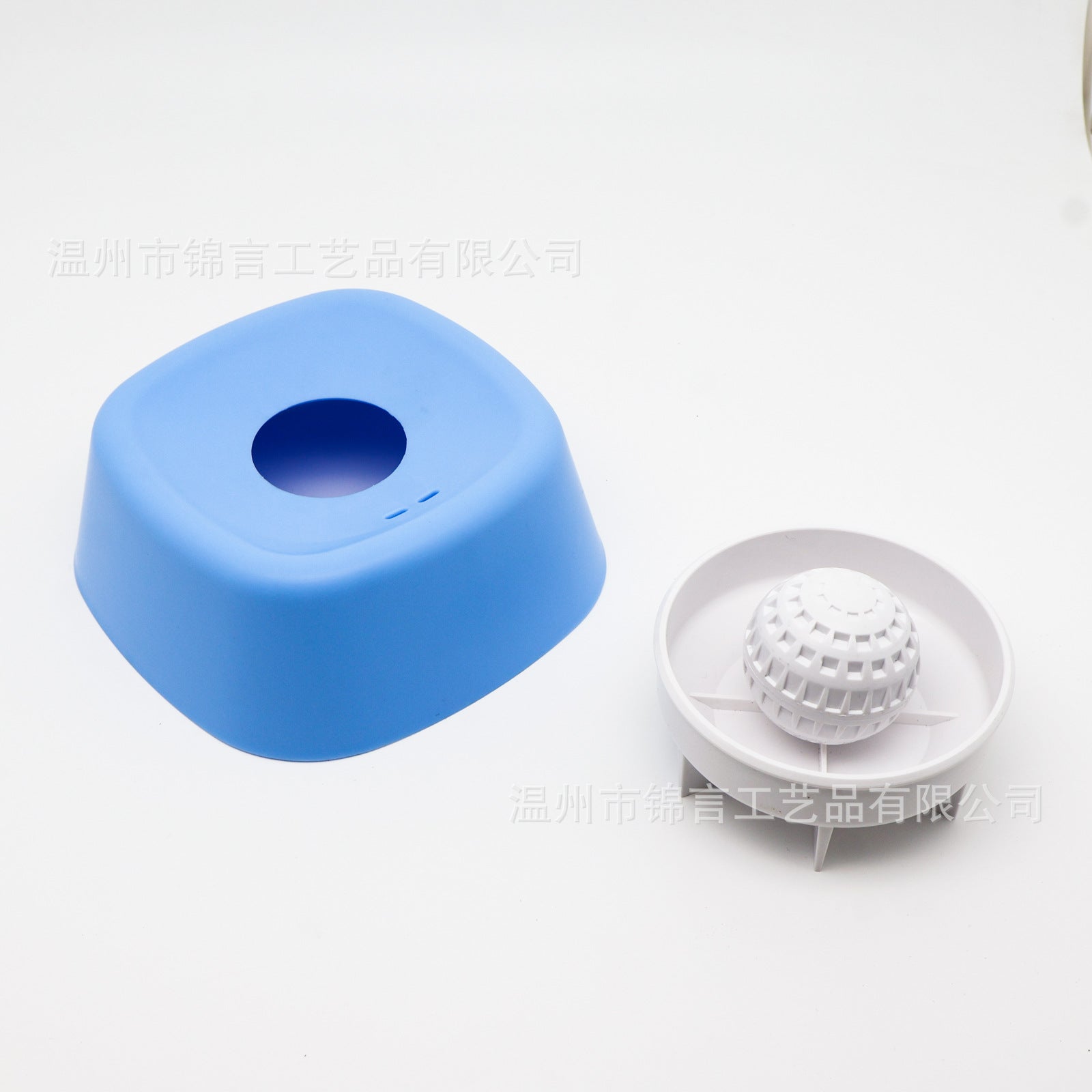 26b6ab83-b499-40f6-9dd9-7537081ae92c