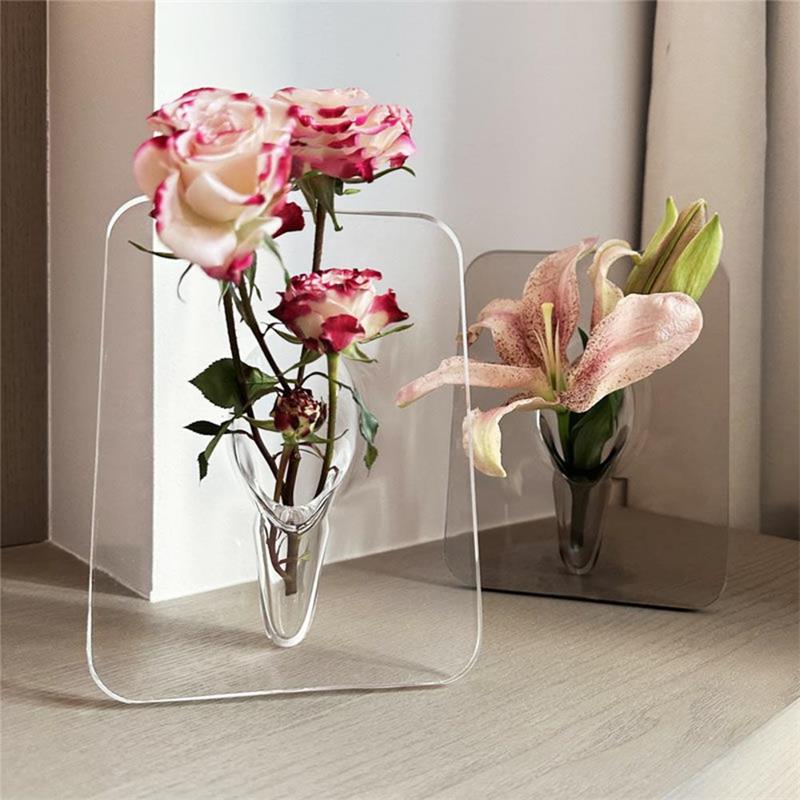 🌹 50% OFF NOW! 🖼️ Photo Frame Shaped Clear Flower Vase – Wall-mountable & space-saving – Unique design, perfect for dried or fresh flowers – elegant home or office decor ✨